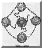 jewels1.jpg (45222 bytes)